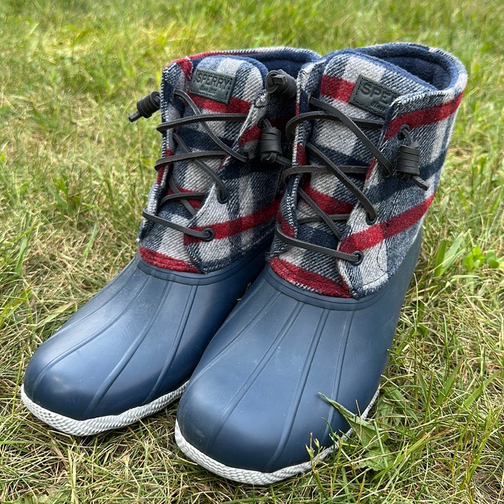 Brand new duck boots
